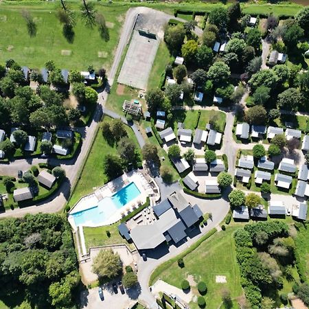 Camping Paradis Marmotel Saint-Geniez-dʼOlt Екстериор снимка