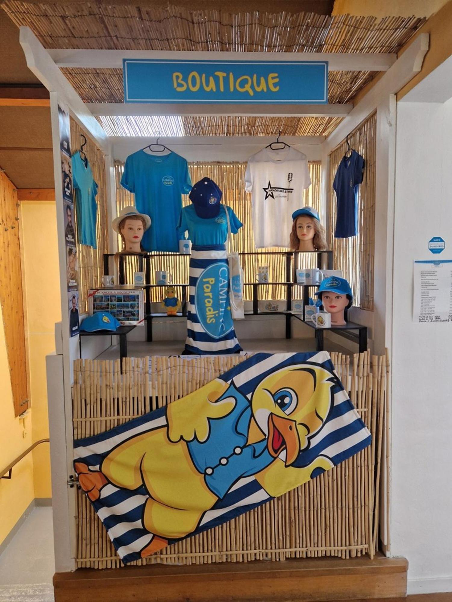 Camping Paradis Marmotel Saint-Geniez-dʼOlt Екстериор снимка