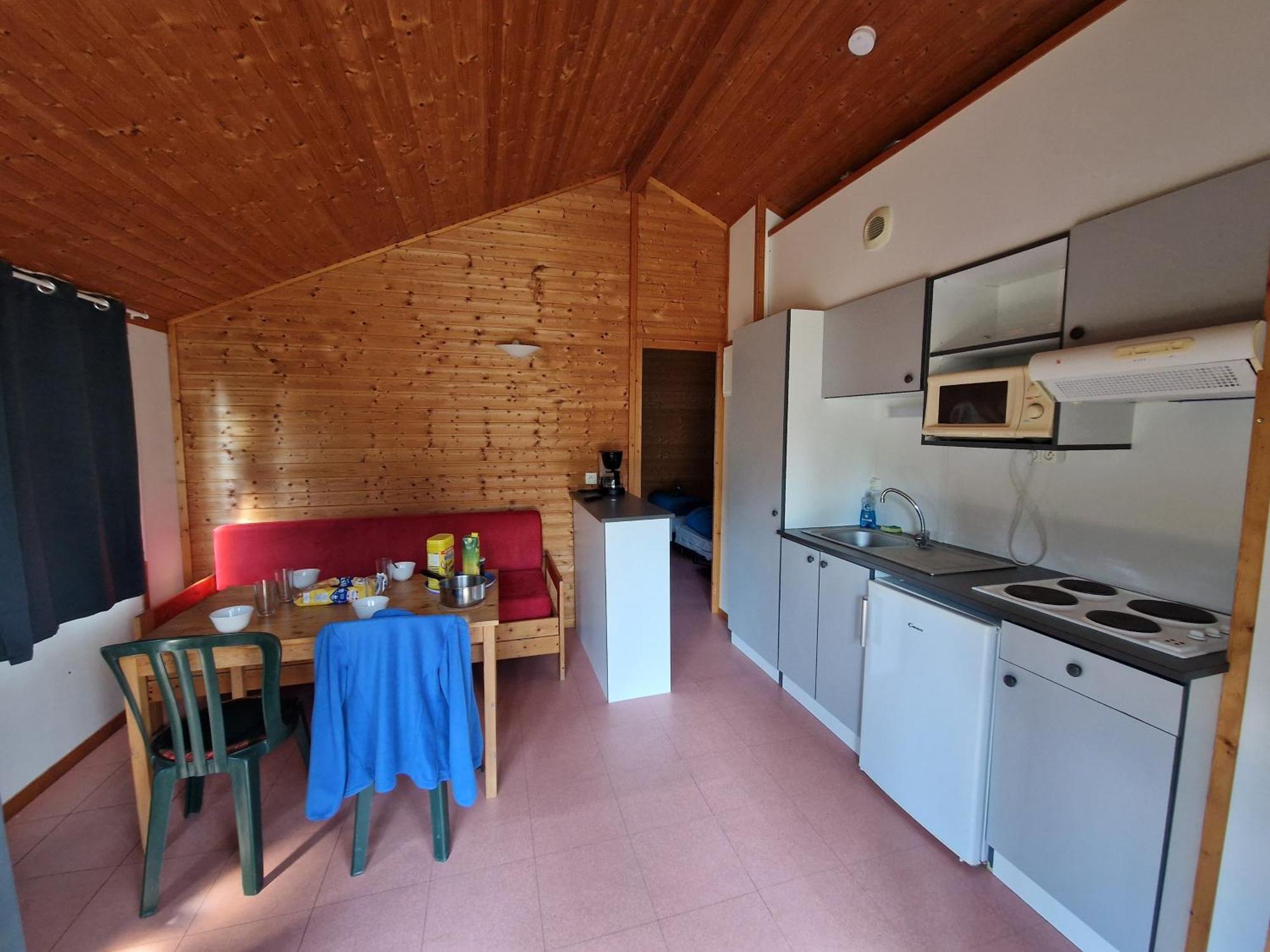 Camping Paradis Marmotel Saint-Geniez-dʼOlt Екстериор снимка