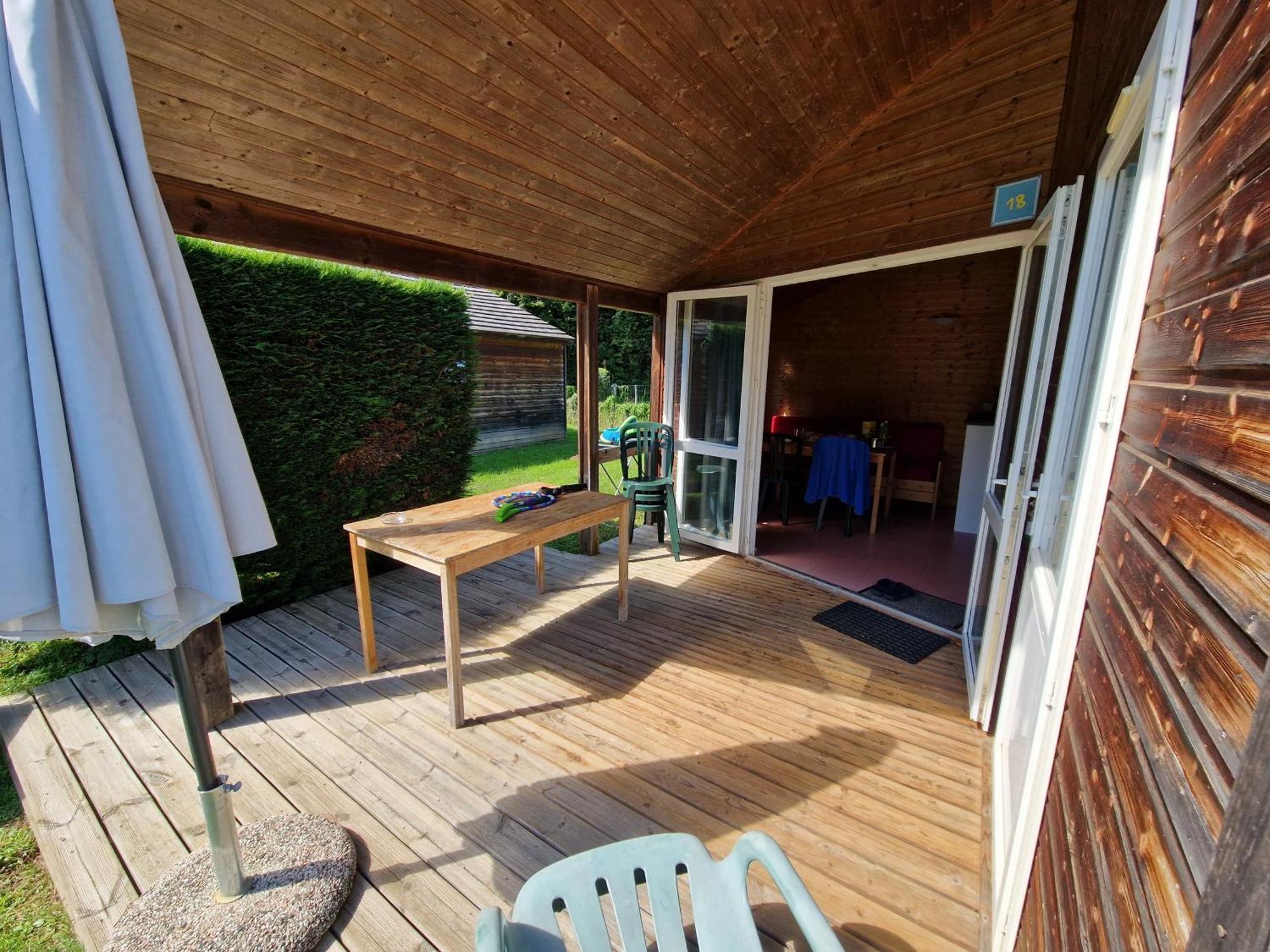 Camping Paradis Marmotel Saint-Geniez-dʼOlt Екстериор снимка